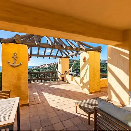 Apartment Luxury Penthouse - Pools/paddle Ocean View! *