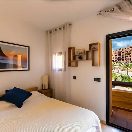Apartment Luxury Penthouse - Pools/paddle Ocean View! *